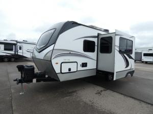 Cougar Half-Ton 22RBS Photo