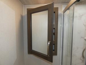 Cougar Half-Ton 22RBS Photo