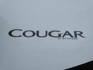 Cougar Half-Ton 22RBS Photo