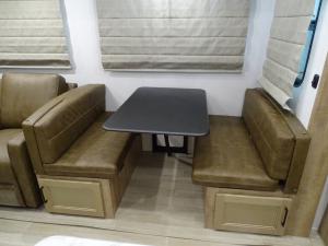 Arcadia Super Lite 248SLRE Photo