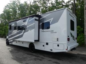 Magnitude GRAND X32 Photo