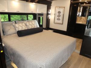 Mountain Aire 4118 Photo