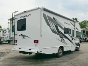 Chateau 22B Chevy Photo