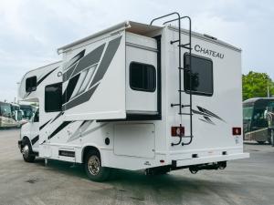 Chateau 22B Chevy Photo