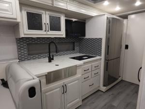 Frontier 34GT Photo