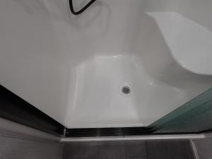 Frontier 34GT Photo