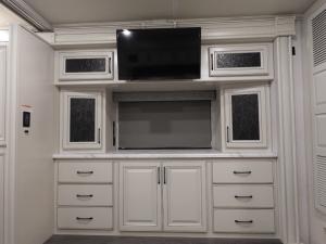 Frontier 34GT Photo