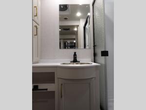 Fortis 32RW Photo