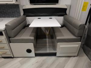 Fortis 32RW Photo