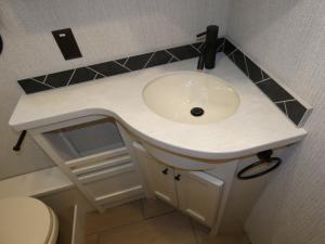 Open Road Allegro 36 LA Photo