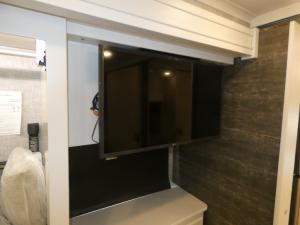 Allegro Bay 38 BB Photo