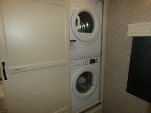 Allegro Bay 38 BB Photo