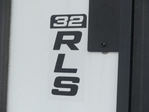 Avenue 32RLS Photo