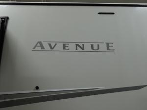 Avenue 32RLS Photo