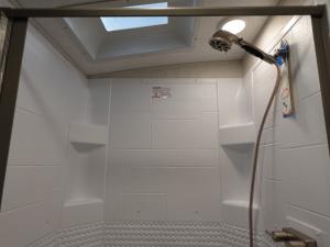 Cougar Half-Ton 28BHS Photo