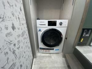IBEX RV Suite RVS3 Photo