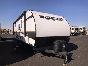 Tracer 240BHSLE Photo