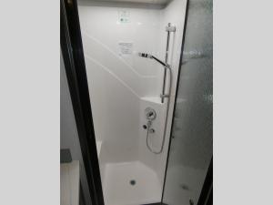 Discovery 38N Photo
