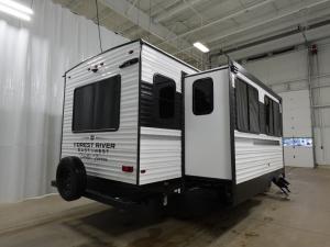 Della Terra 272RL Photo