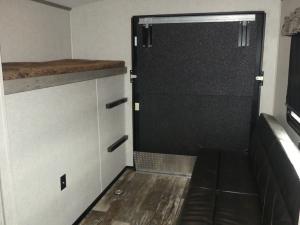 Outback 335CG Photo