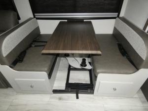 Entourage 340BH Photo