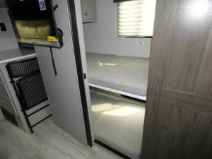 Entourage 340BH Photo