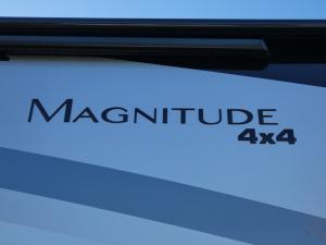 Magnitude XG32 Photo