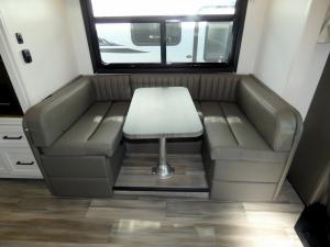 Odyssey 26M Photo
