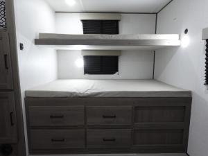 Transcend 335BHT Photo