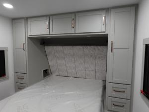 Model Z Air 297 Photo