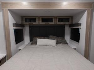 Rockwood Ultra Lite 2608BS Photo