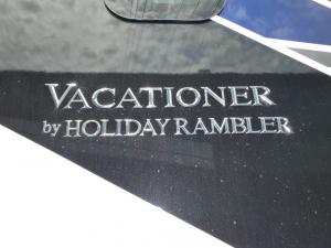 Vacationer 35K Photo