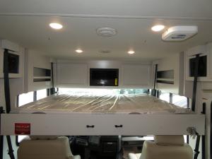 Vacationer 35K Photo