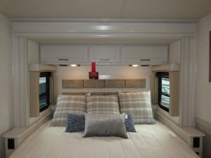 Vacationer 35K Photo