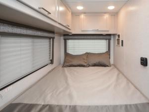 Chateau 22E Chevy Photo