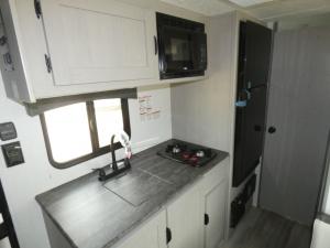 Clipper Cadet 17CBH Photo