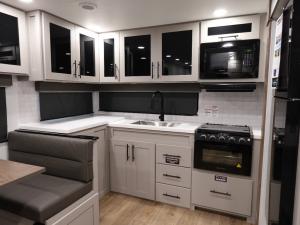 Delta 274RKW Photo