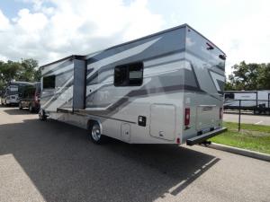 Entourage 320LV Photo