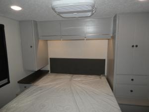 Entourage 320LV Photo