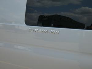 Strada-ion Tour AWD Photo
