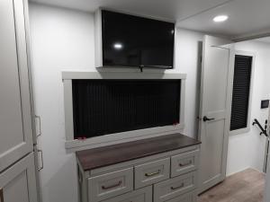 Model G 3970 Photo
