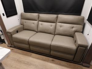 Valor All-Access 32A10 Photo