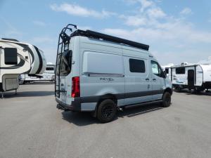 Revel Sport 44C Photo