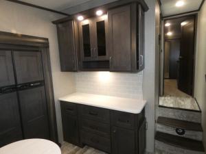 Reflection 337RLS Photo