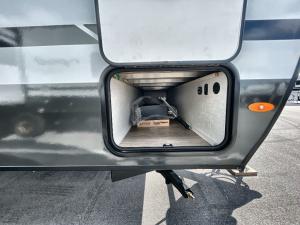 R Pod RP-203 Photo