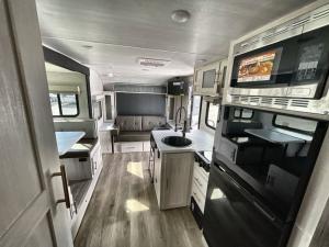 R Pod RP-203 Photo
