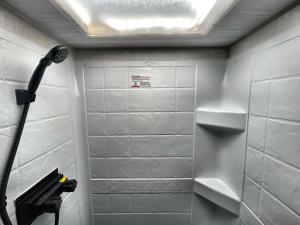 R Pod RP-203 Photo