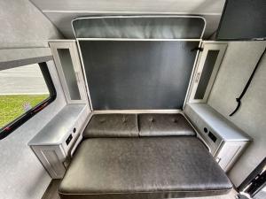 R Pod RP-203 Photo