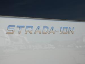 Strada-ion Tour AWD Photo