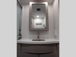 Avenue 39MBR Photo